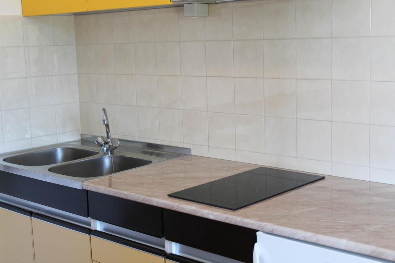Apartment Dekovic Πόρετς Εξωτερικό φωτογραφία